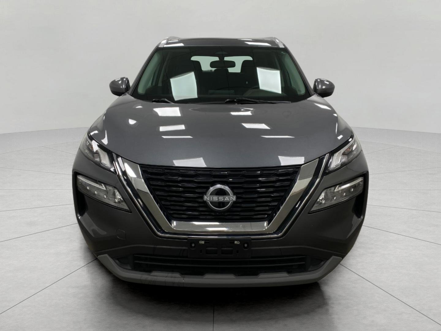 Used 2023 Nissan Rogue SV w/ SV Premium B Package image 11