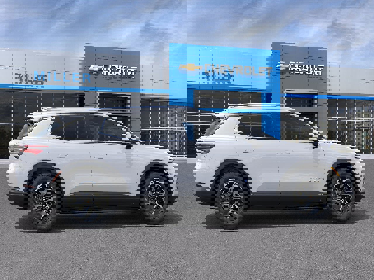 New 2026 Chevrolet Equinox EV LT image 40