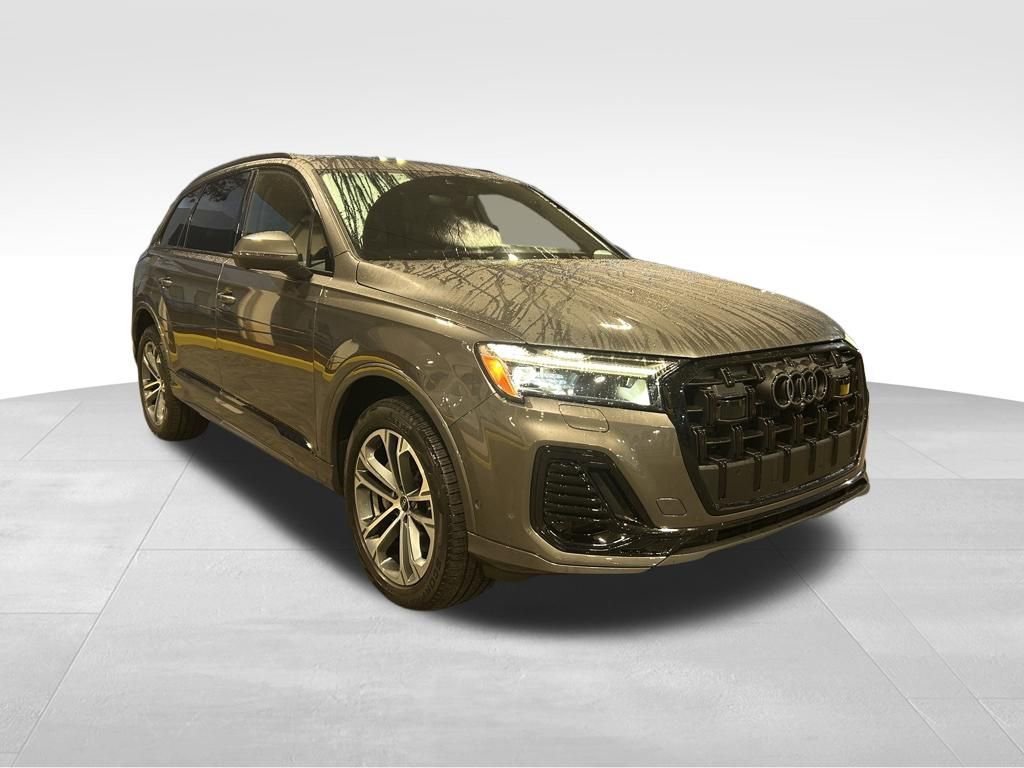 Used 2025 Audi Q7 2.0T Premium Plus w/ Premium Plus Package image 2