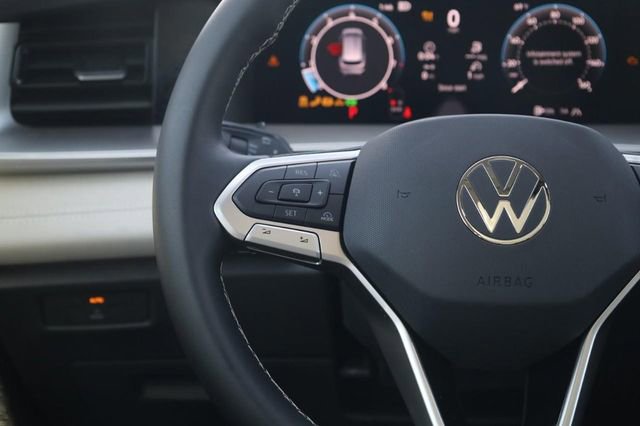 New 2026 Volkswagen Tiguan SE image 9