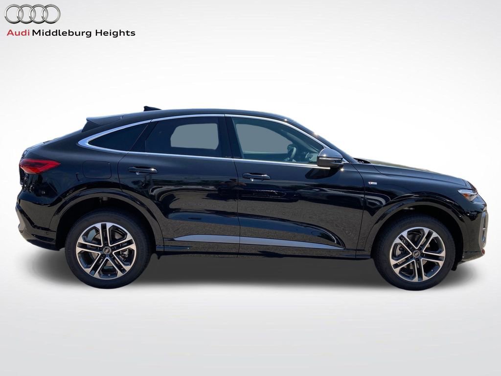 New 2025 Audi Q5 Premium Plus image 4