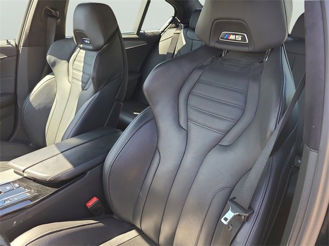 Used 2022 BMW M5 w/ Executive Package image 19