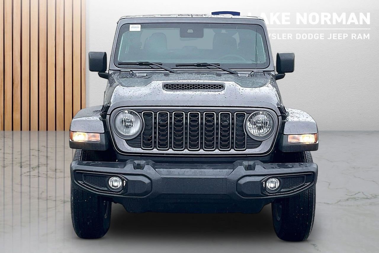 New 2025 Jeep Gladiator Sport image 3