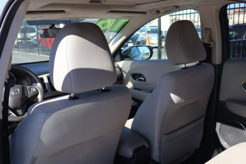 Used 2016 Honda HR-V EX image 22