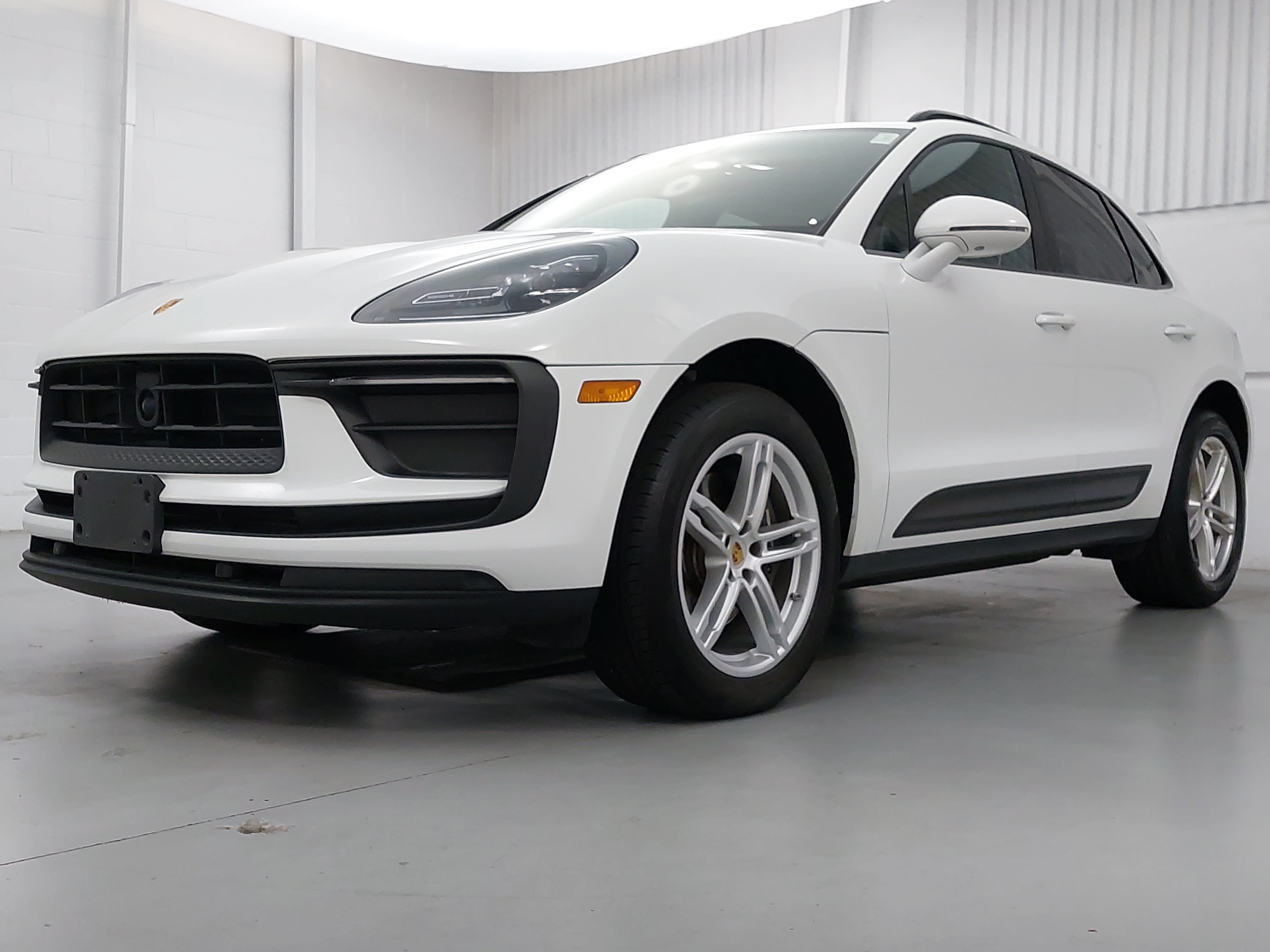 Certified 2023 Porsche Macan