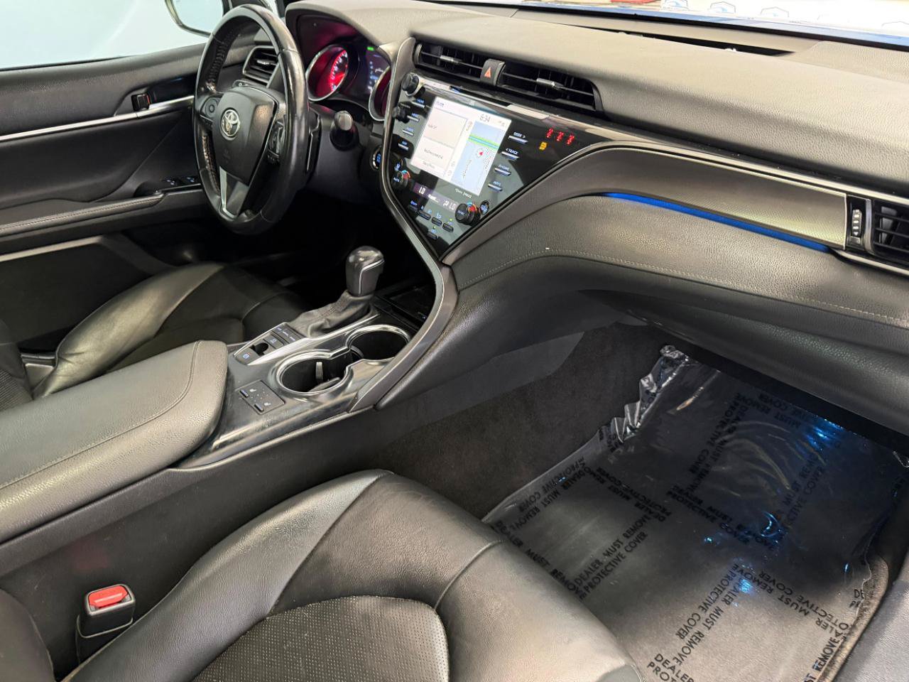 Used 2020 Toyota Camry XSE w/ Navigation Package FWD image 27