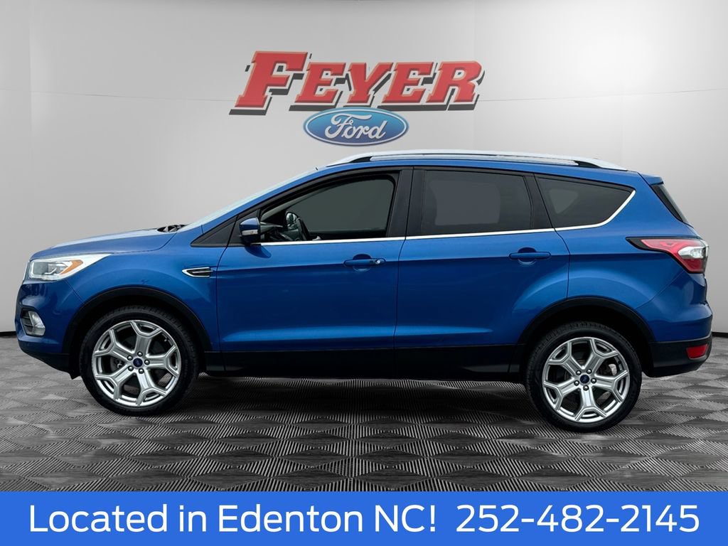 Certified 2017 Ford Escape Titanium w/ Equipment Group 301A AWD/4WD image 3