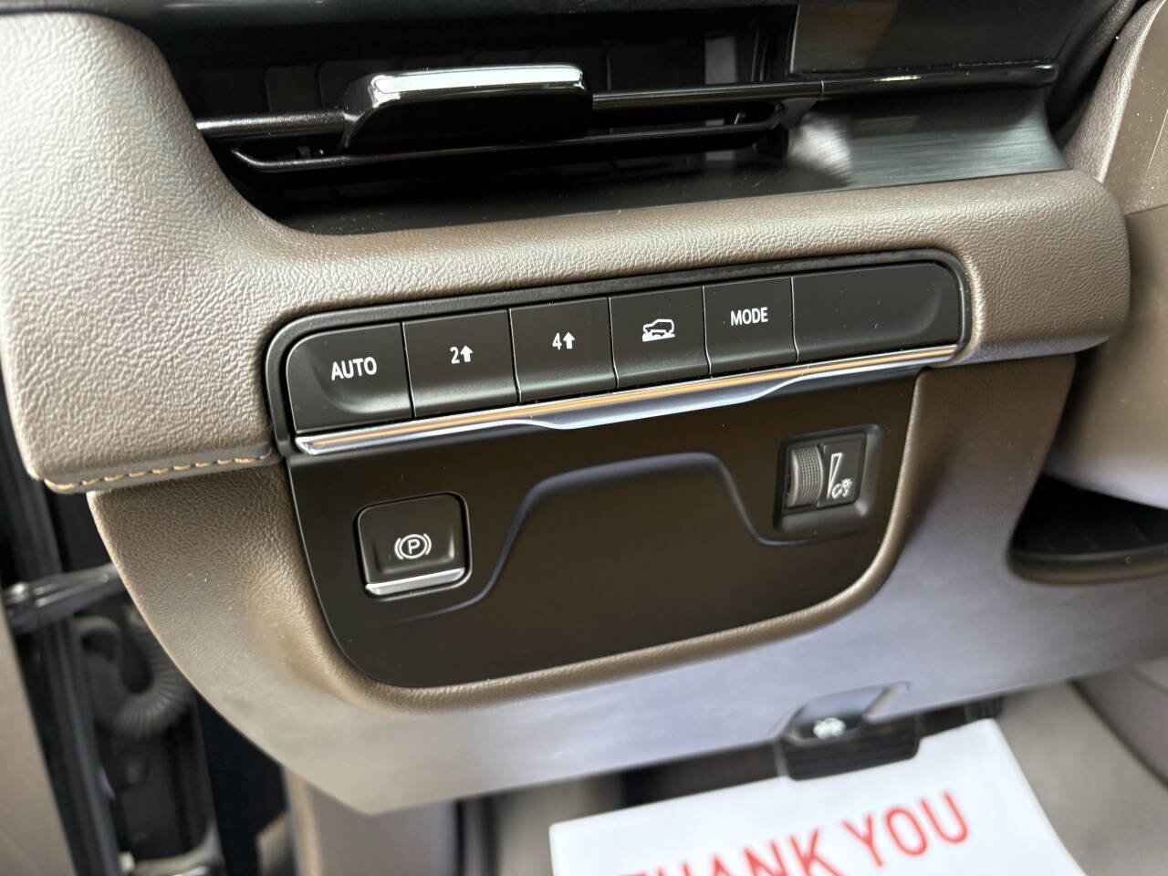 Used 2021 Cadillac Escalade ESV Premium Luxury image 43