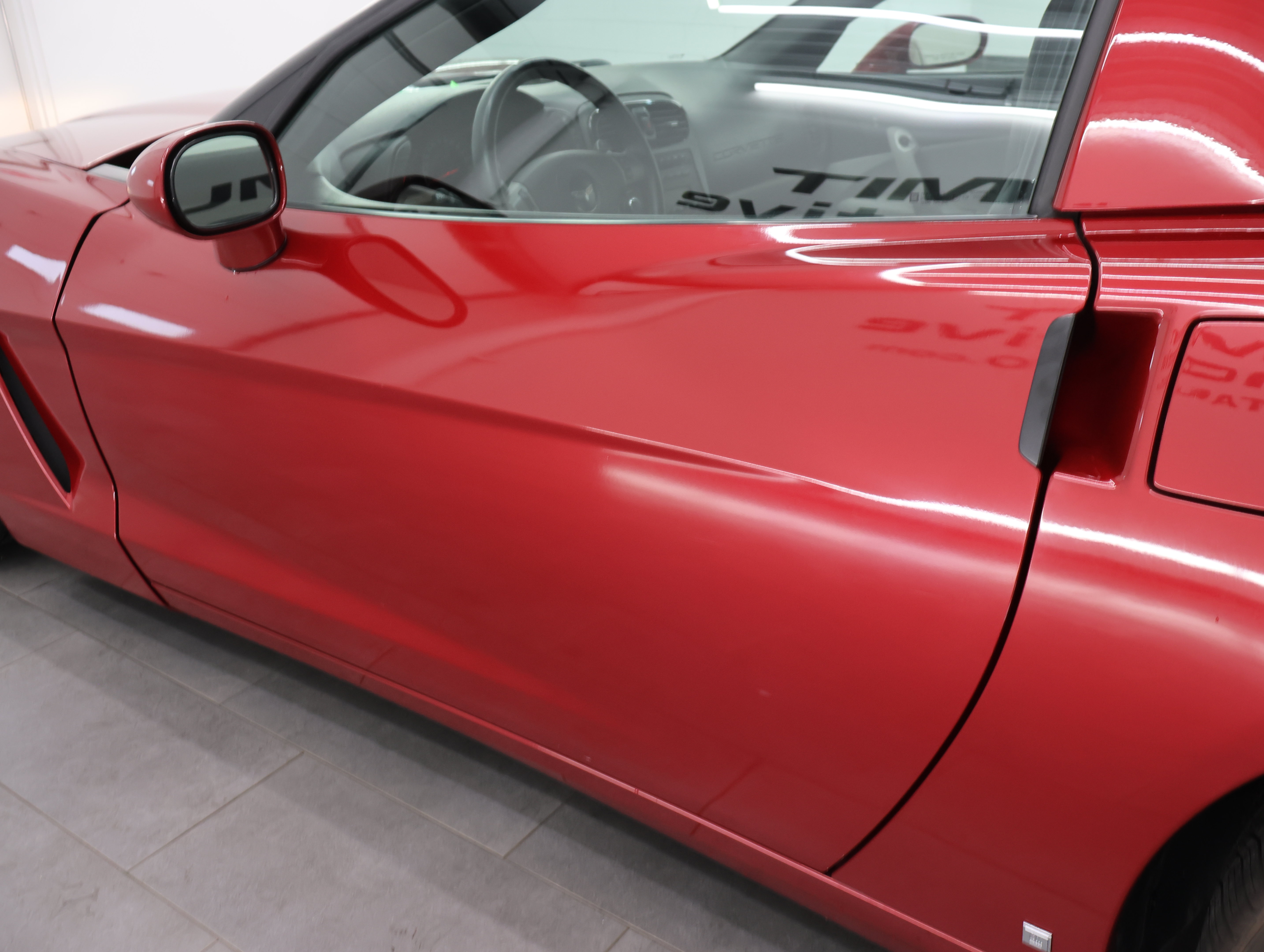 Used 2009 Chevrolet Corvette Coupe w/ Preferred Equipment Group RWD image 26