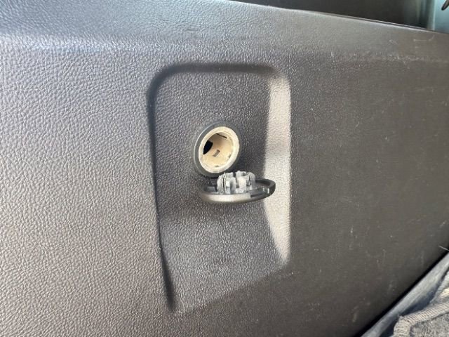 Used 2010 Chevrolet Equinox LT w/ Chrome Appearance Package image 36