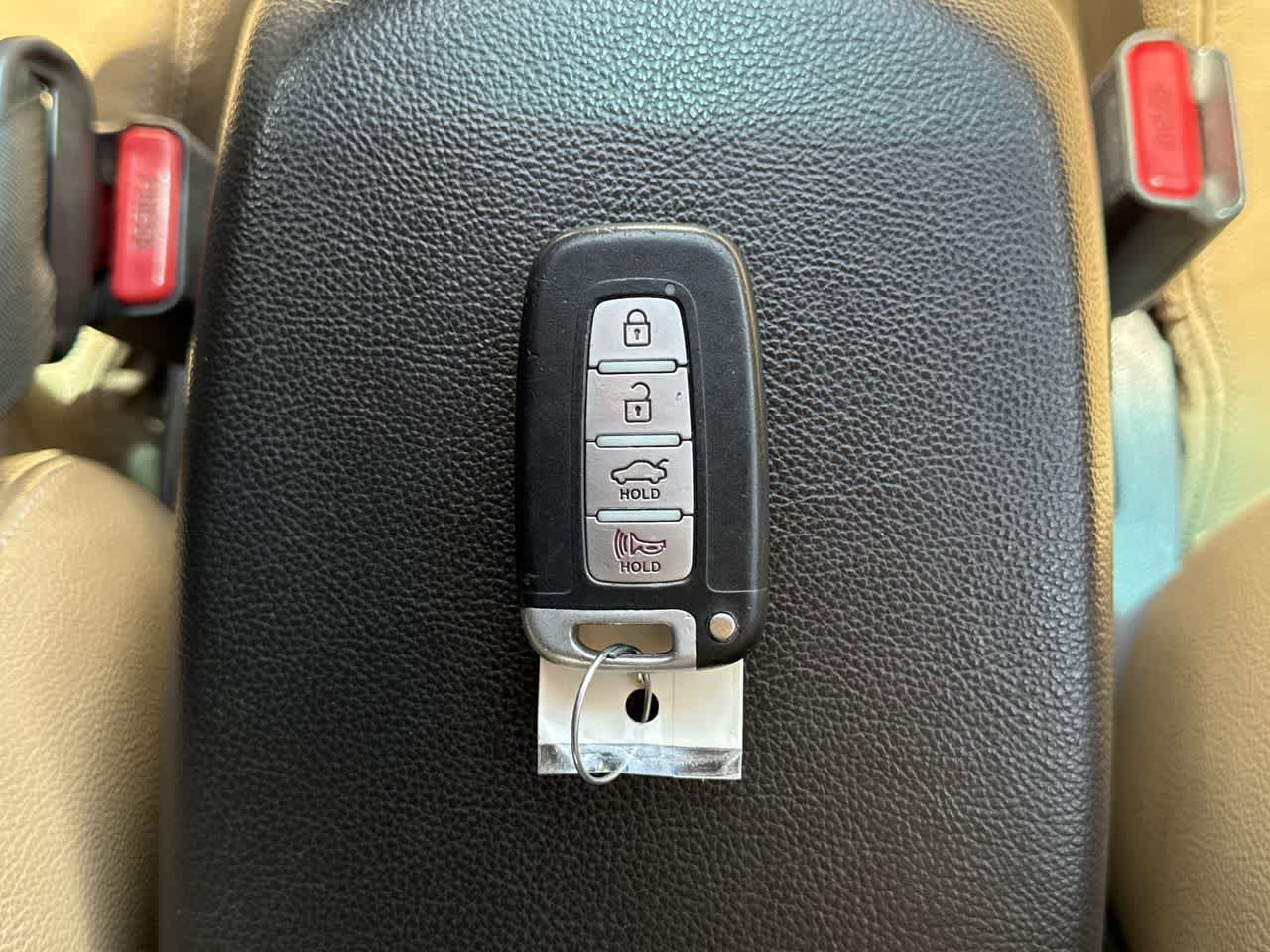 Used 2011 Hyundai Elantra Limited w/ Premium Pkg 5 FWD image 23