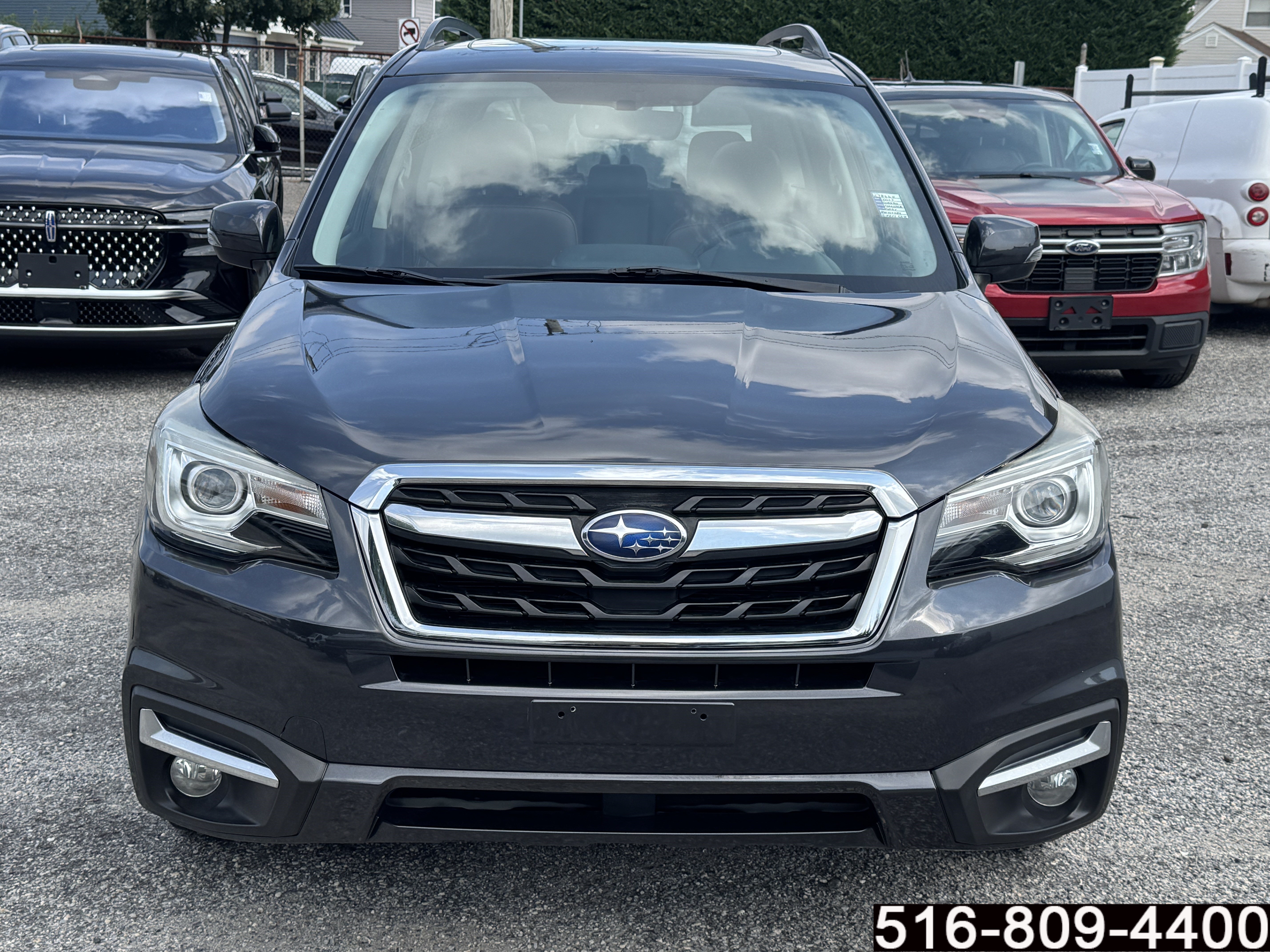 Used 2017 Subaru Forester 2.5i Touring AWD/4WD image 2