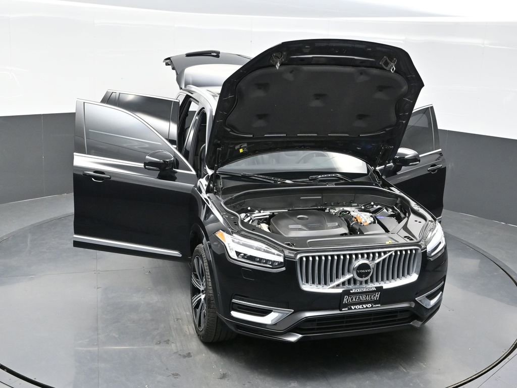 Used 2025 Volvo XC90 T8 Plus image 35