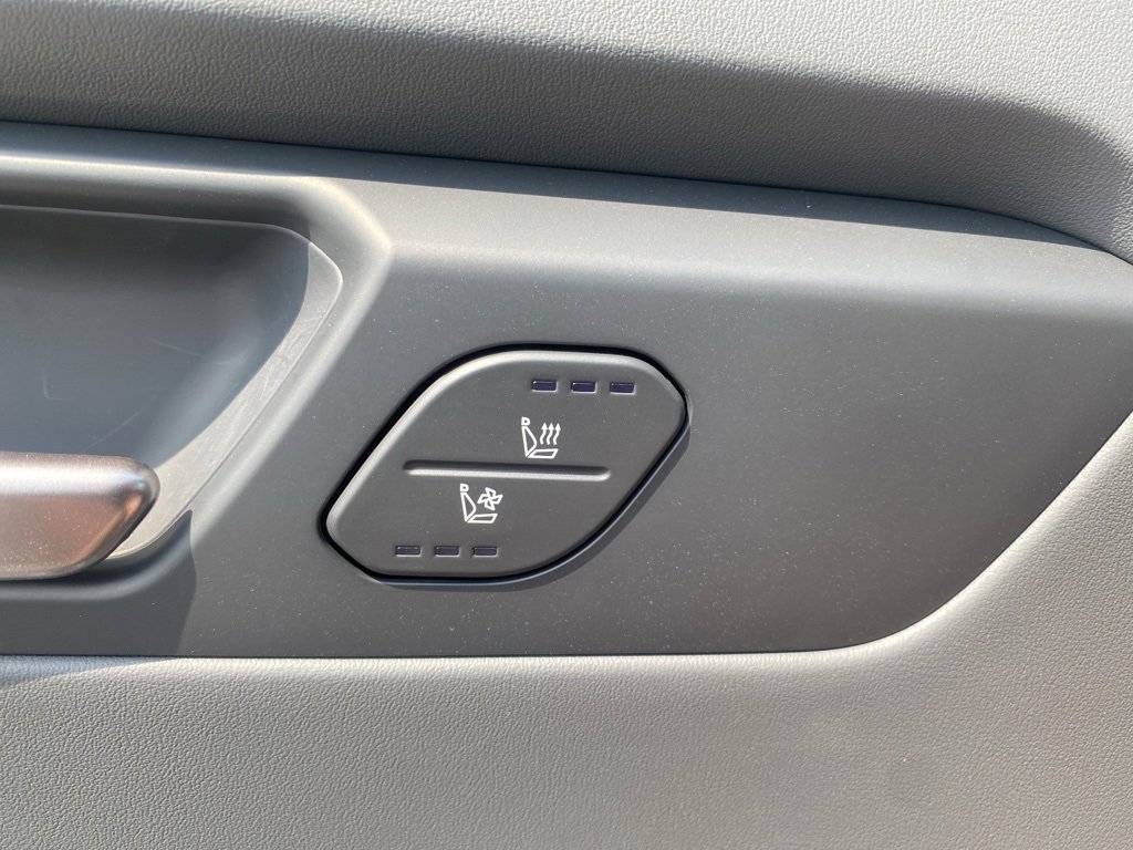 New 2026 Kia EV9 Light image 32