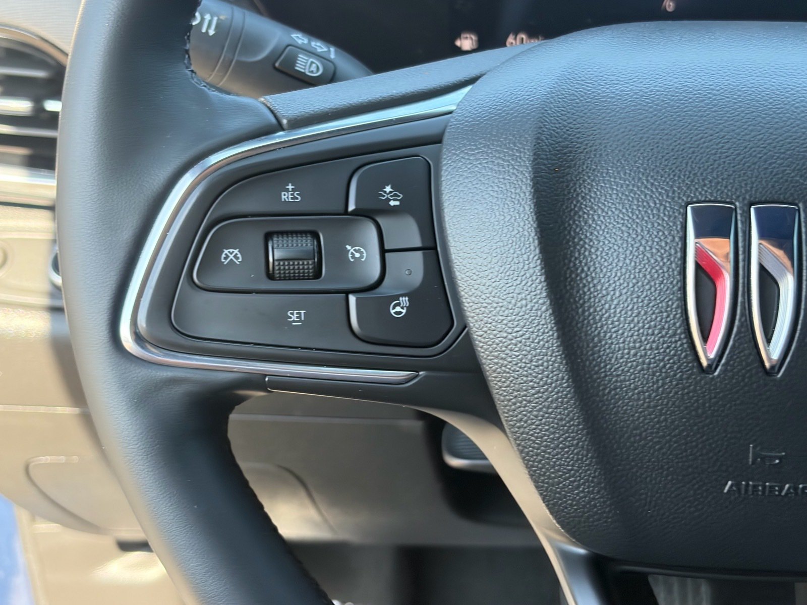 Used 2024 Buick Envista Sport Touring FWD image 15