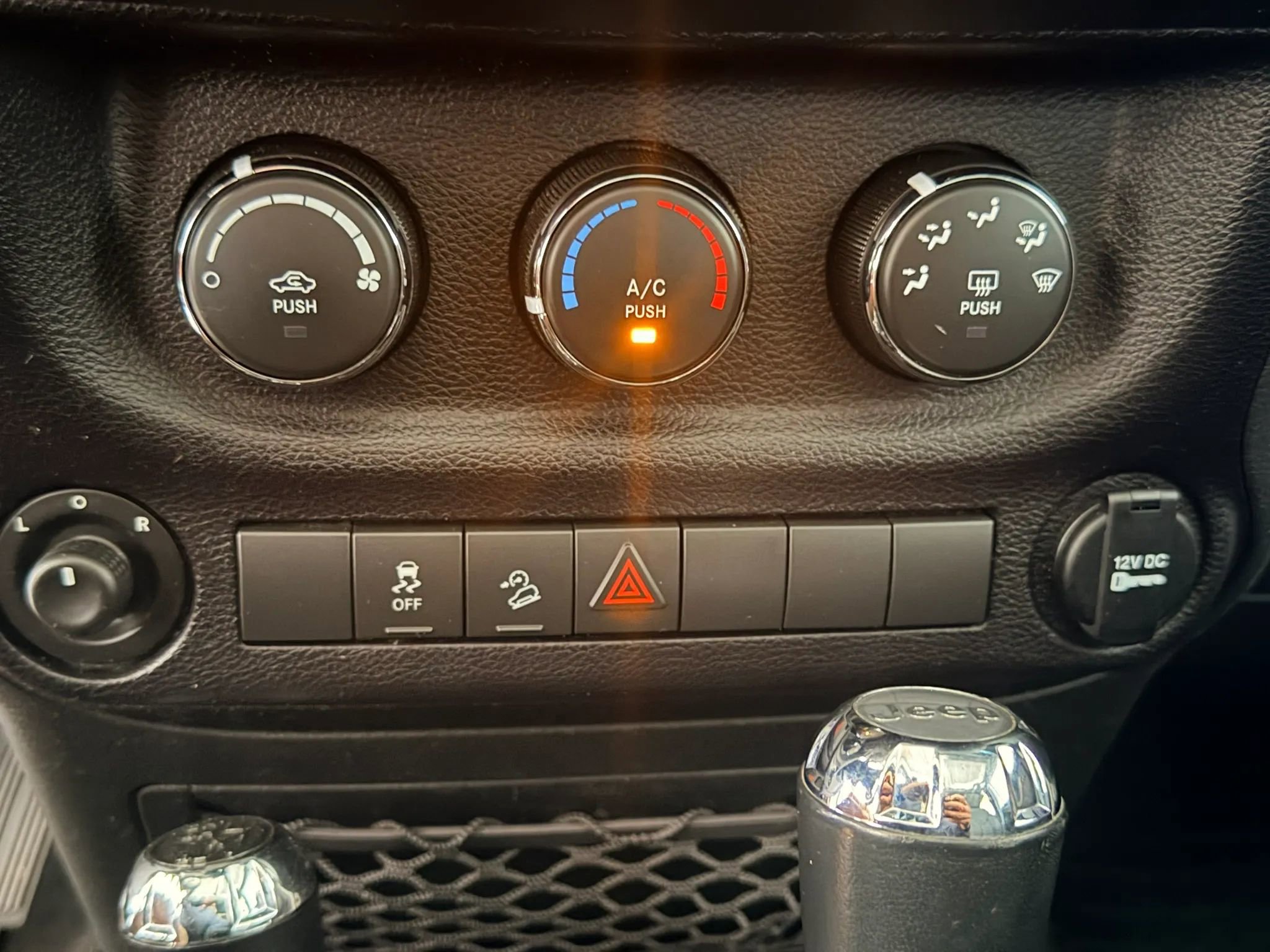 Used 2017 Jeep Wrangler Unlimited Sport w/ Quick Order Package 24S AWD/4WD image 15