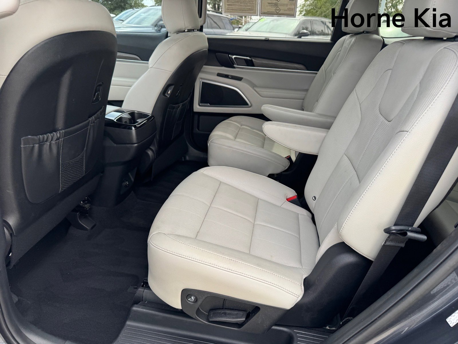Used 2020 Kia Telluride EX w/ EX Premium Package FWD image 13