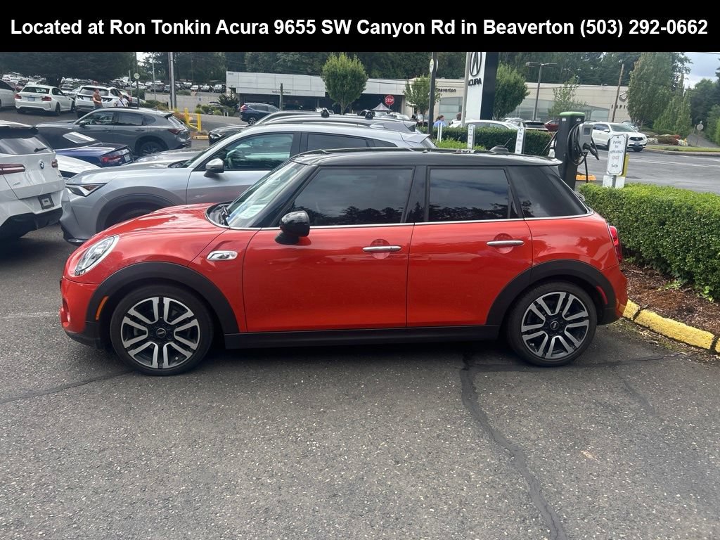 Used 2019 MINI Cooper S w/ Signature Upholstery Package FWD image 5