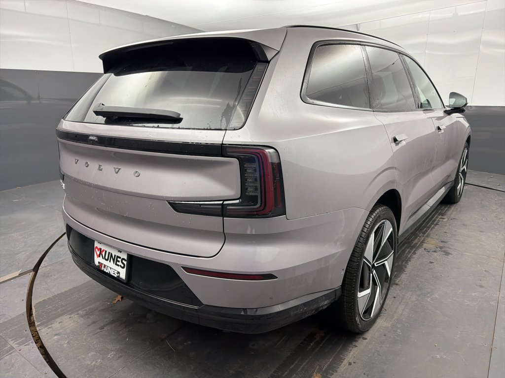 New 2026 Volvo EX90 Ultra AWD/4WD image 3