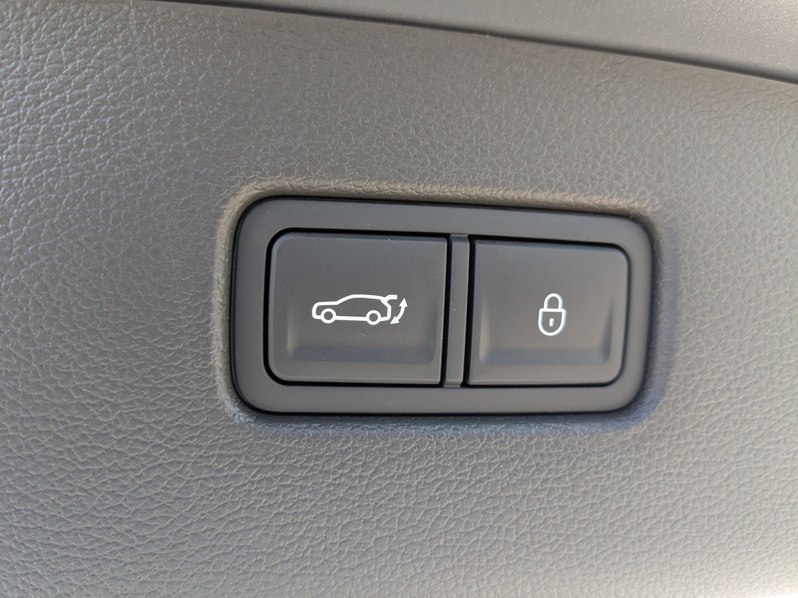 Used 2025 Genesis GV80 3.5T Prestige AWD/4WD image 17