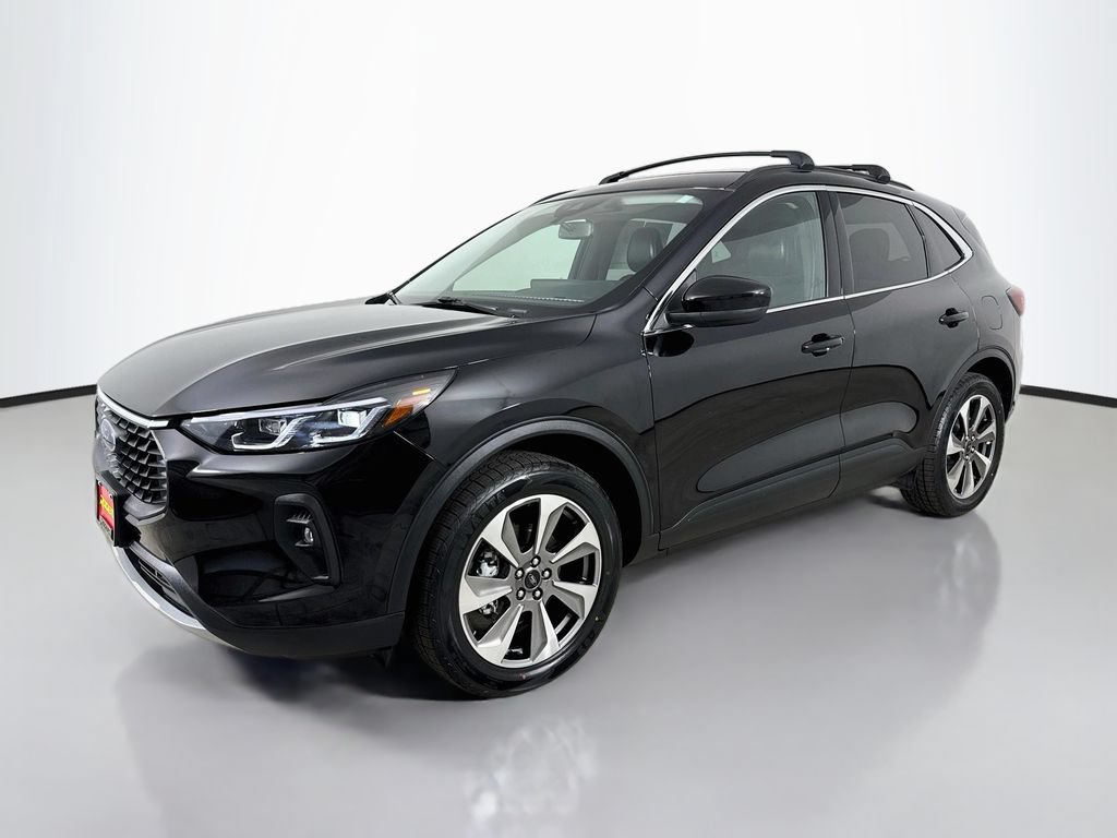 Used 2025 Ford Escape Platinum AWD/4WD image 3