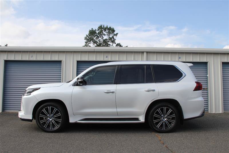 Used 2018 Lexus LX 570 4WD w/ Luxury Package image 8