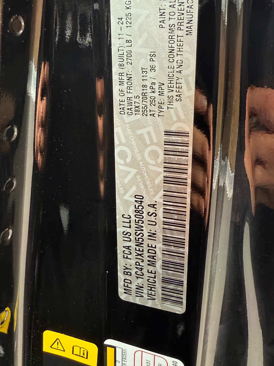 New 2025 Jeep Wrangler Sahara w/ Safety Group image 33