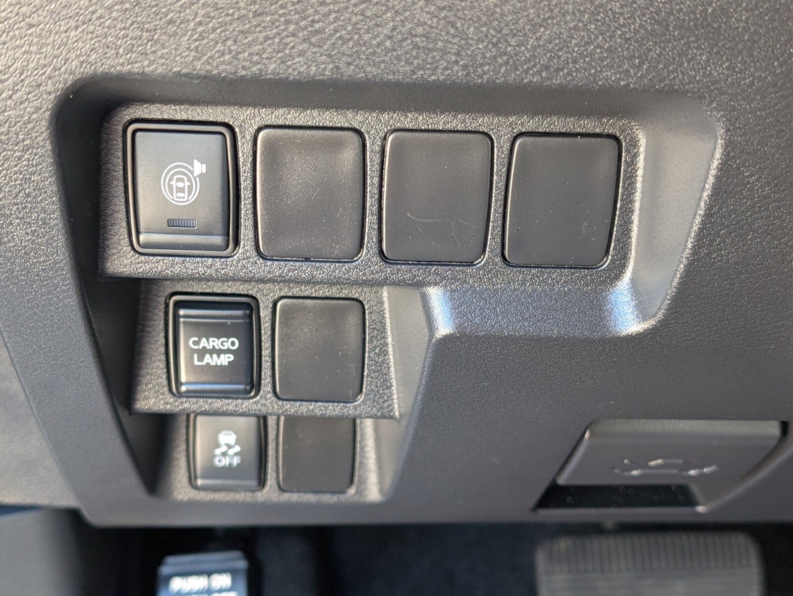 Certified 2024 Nissan Frontier SV w/ Technology Package image 31