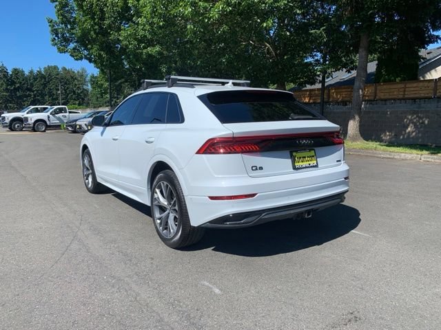 Used 2021 Audi Q8 Premium w/ Black Optic Package AWD/4WD image 3