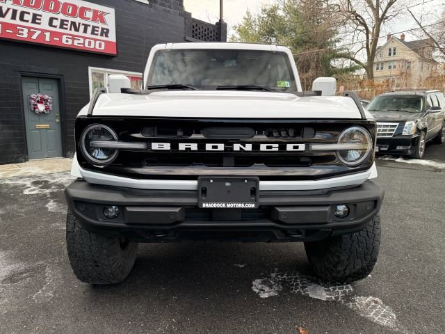 Used 2022 Ford Bronco Outer Banks image 12