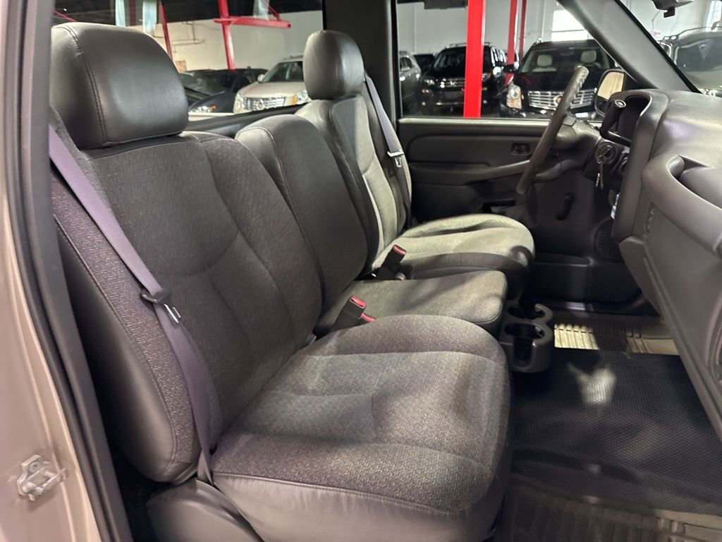 Used 2006 Chevrolet Silverado 1500 W/T image 21