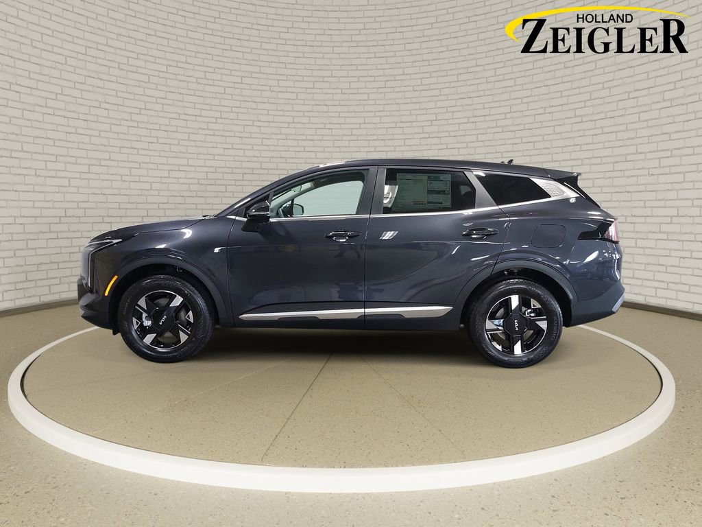 New 2026 Kia Sportage LX w/ LX Convenience Package AWD/4WD image 8