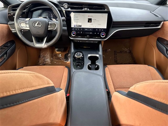 Used 2023 Lexus RZ 450e Premium image 15