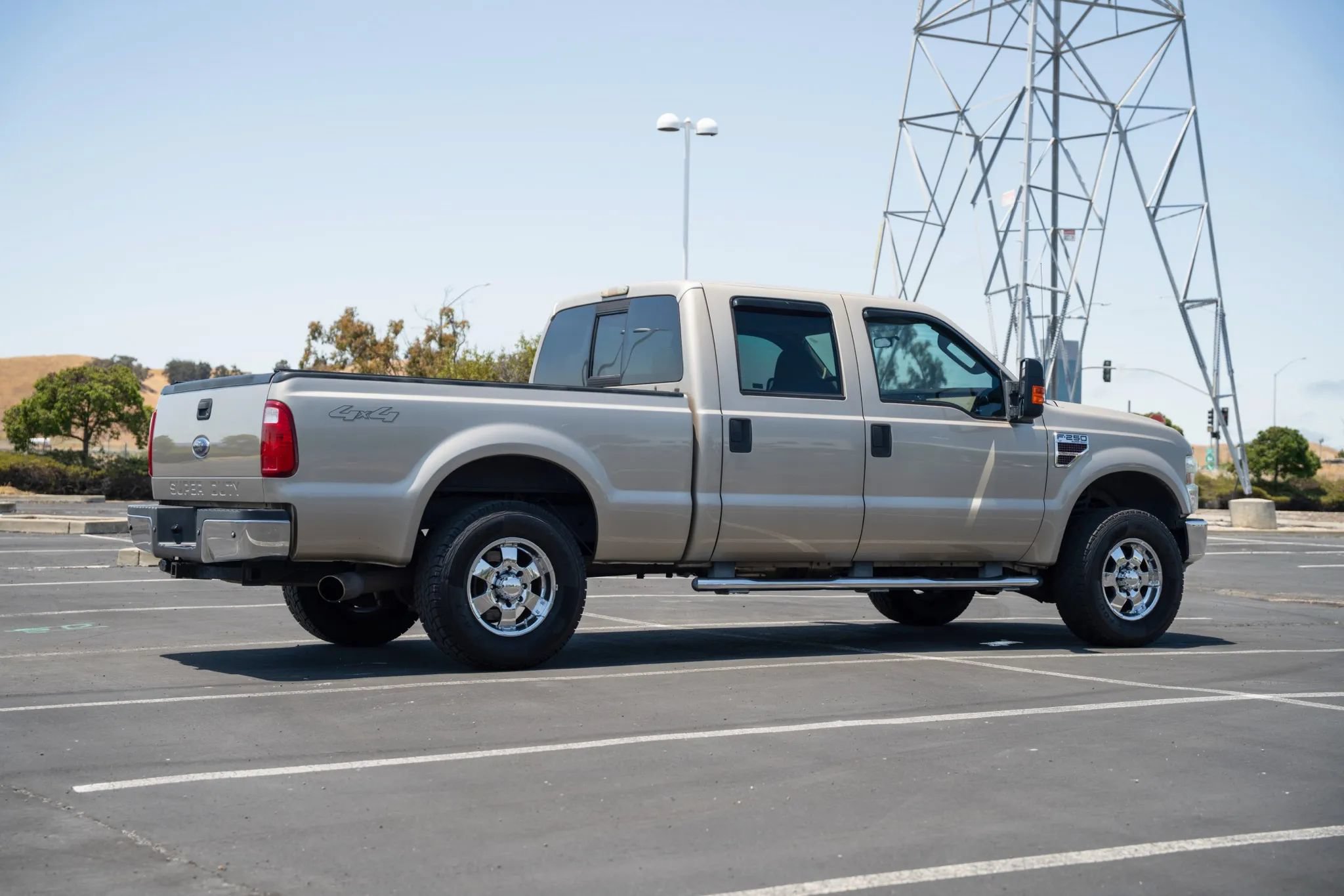 Used 2008 Ford F250 XL AWD/4WD image 4