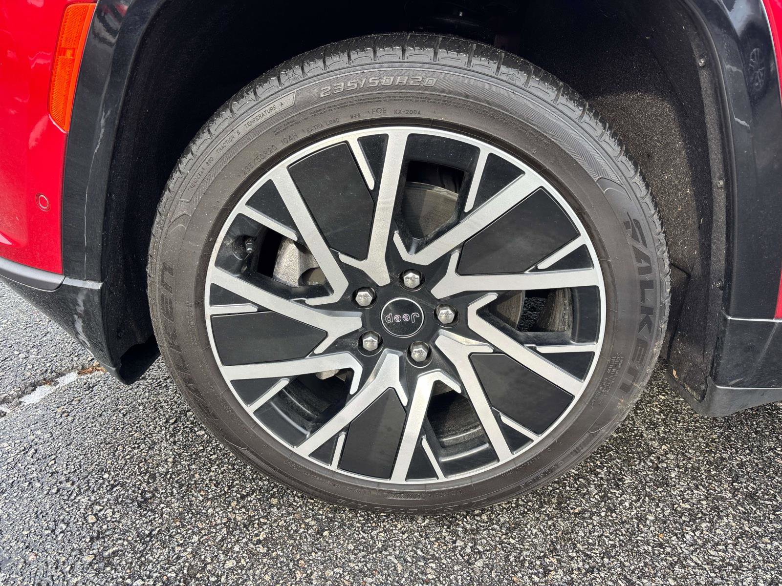 Used 2025 Jeep Wagoneer S Limited image 8