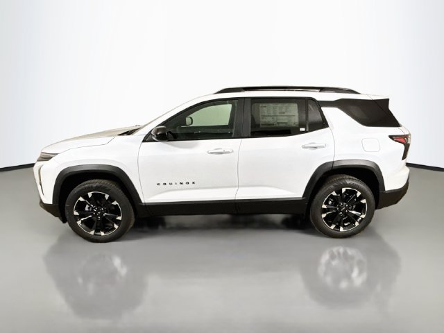New 2027 Chevrolet Equinox RS w/ Convenience Package III FWD image 4