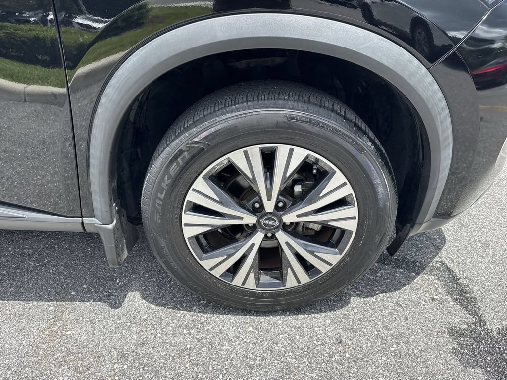 Used 2023 Nissan Rogue SV FWD image 59