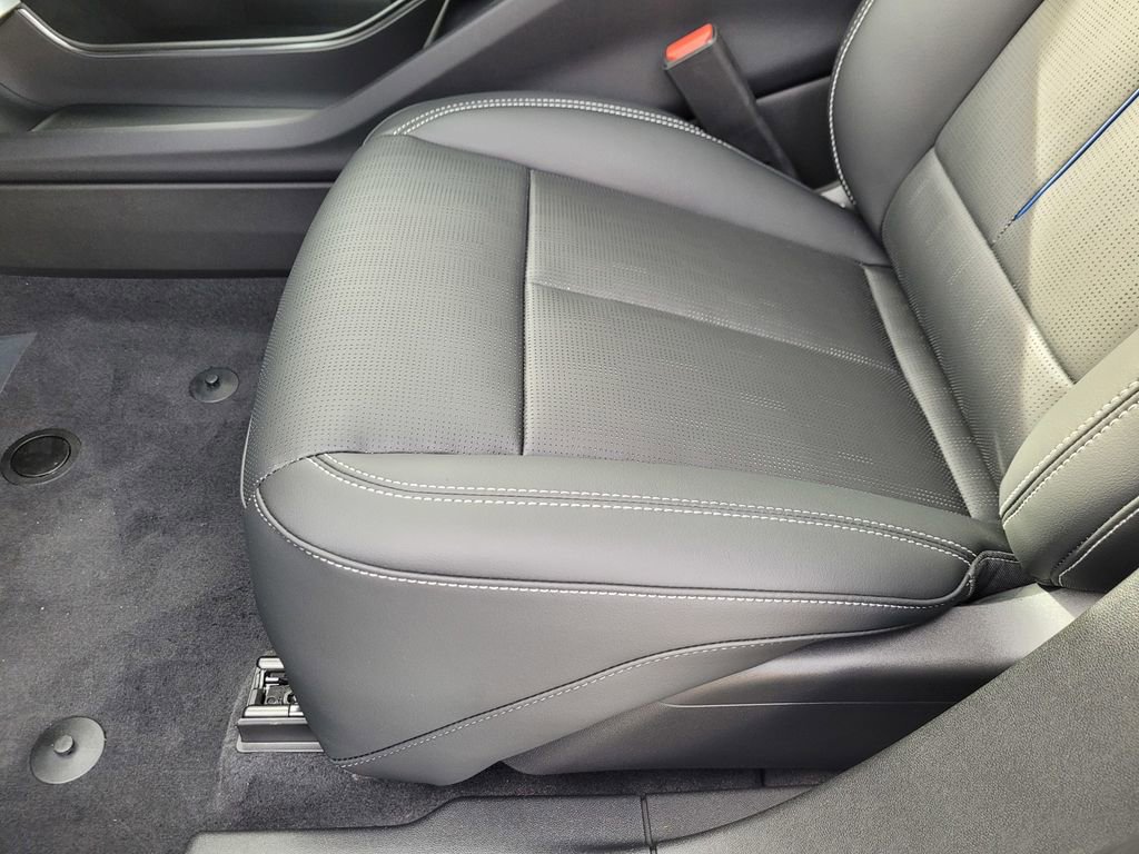 New 2026 Cadillac Lyriq Luxury image 13