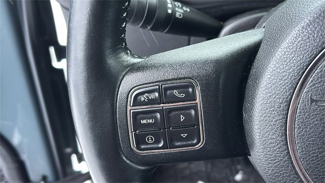 Used 2014 Jeep Wrangler Unlimited Sahara w/ Connectivity Group image 11