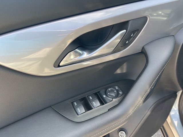 Used 2024 Chevrolet Blazer LT w/ Convenience Package FWD image 16