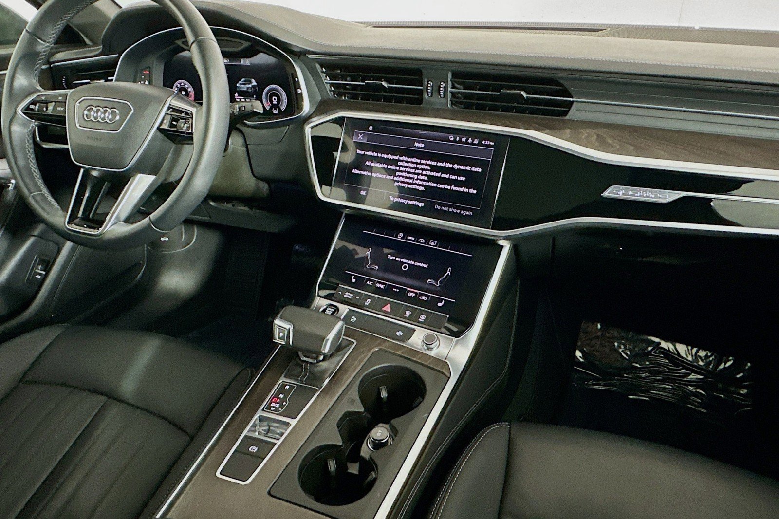 Used 2023 Audi A6 Premium Plus w/ Premium Plus Package image 6