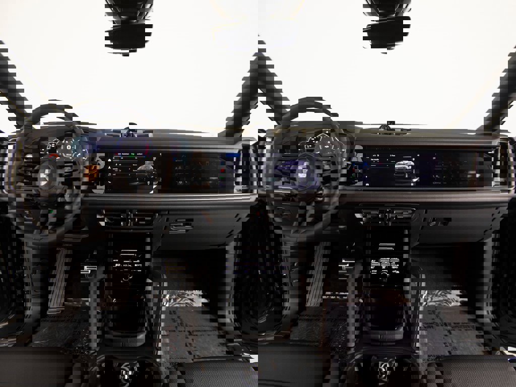 New 2026 Porsche Cayenne S image 31