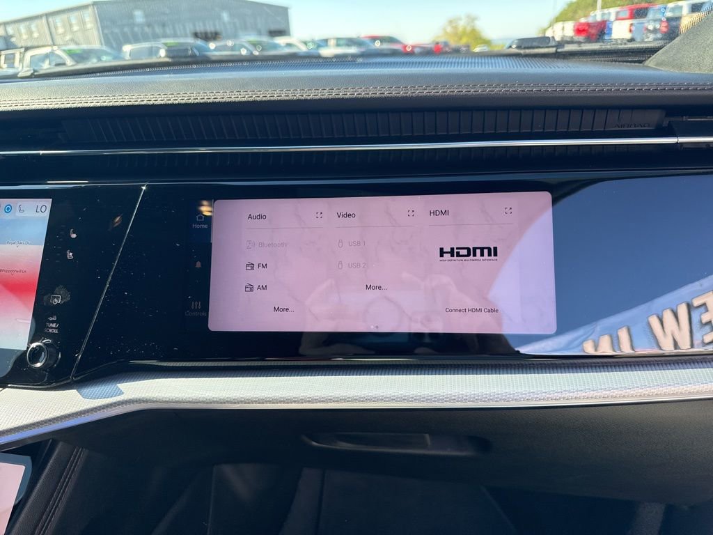 Used 2024 Jeep Wagoneer Launch Edition image 16