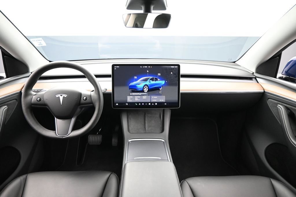 Used 2023 Tesla Model Y AWD image 29