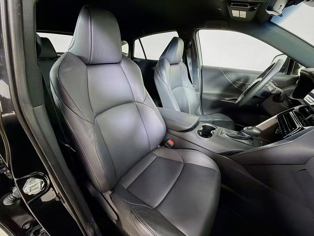 Used 2024 Toyota Venza Nightshade AWD/4WD image 24