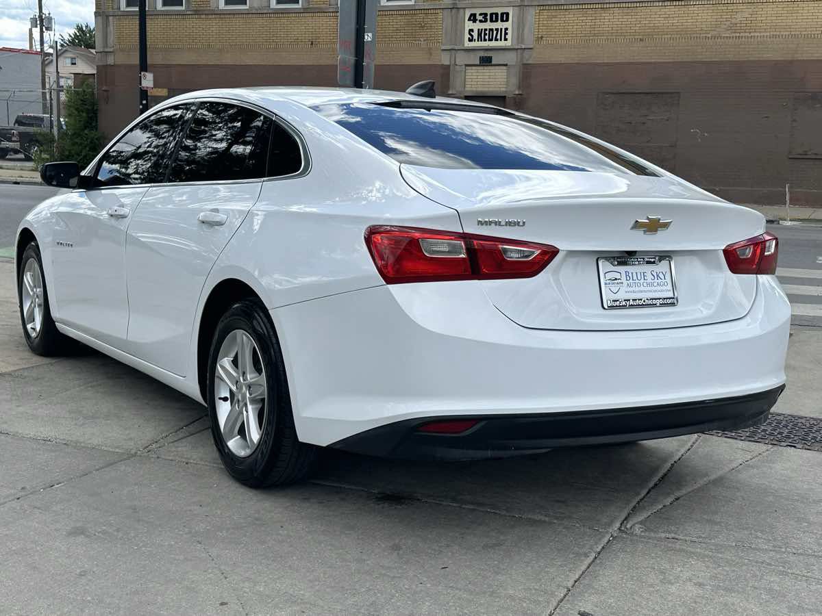 Used 2021 Chevrolet Malibu LS FWD image 7