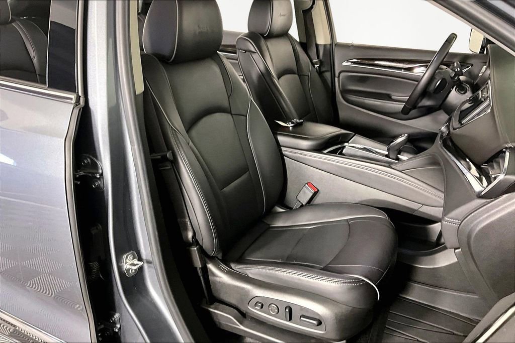 Certified 2021 Buick Enclave Avenir w/ Avenir Technology Package FWD image 30