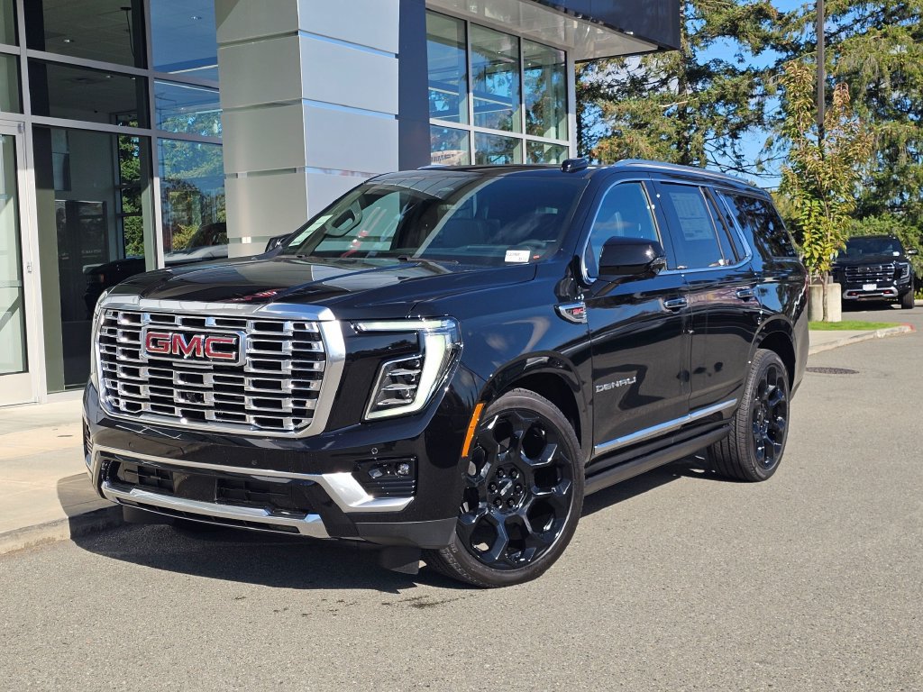 New 2026 GMC Yukon Denali w/ Denali Reserve Package AWD/4WD image 1