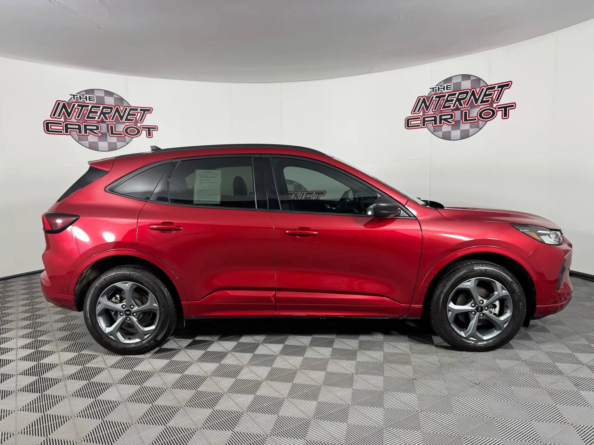 Used 2023 Ford Escape ST-Line w/ Tech Pack #1 image 8