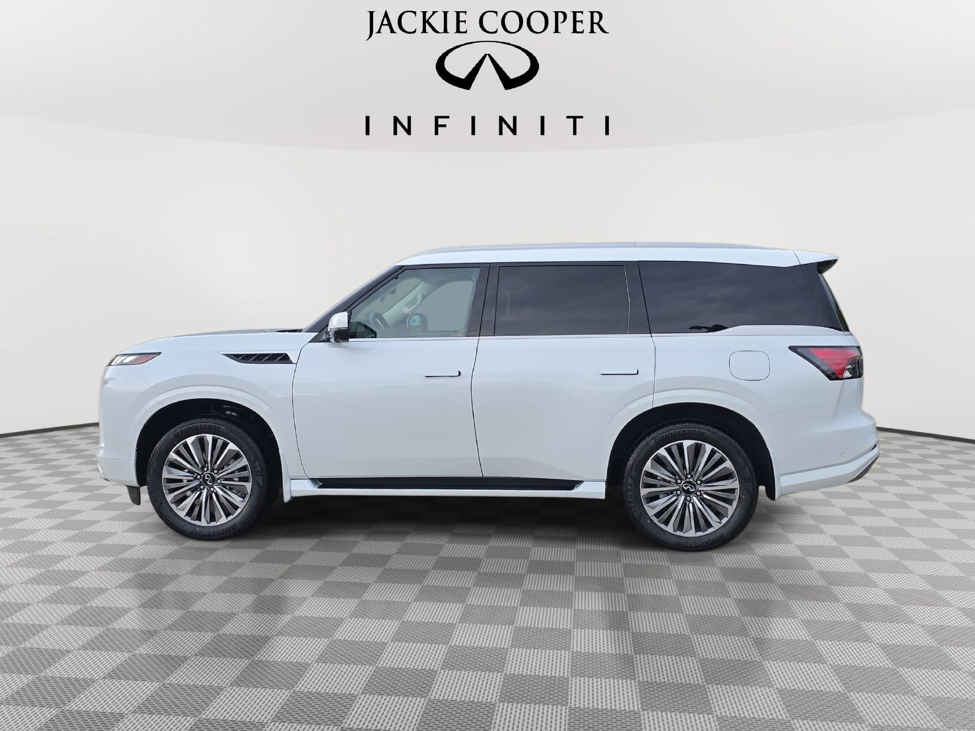 New 2027 INFINITI QX80 Luxe AWD/4WD image 8